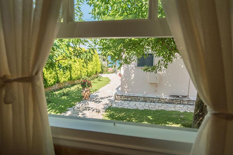 Ferienwohnung Natasa Chrani Exterior foto